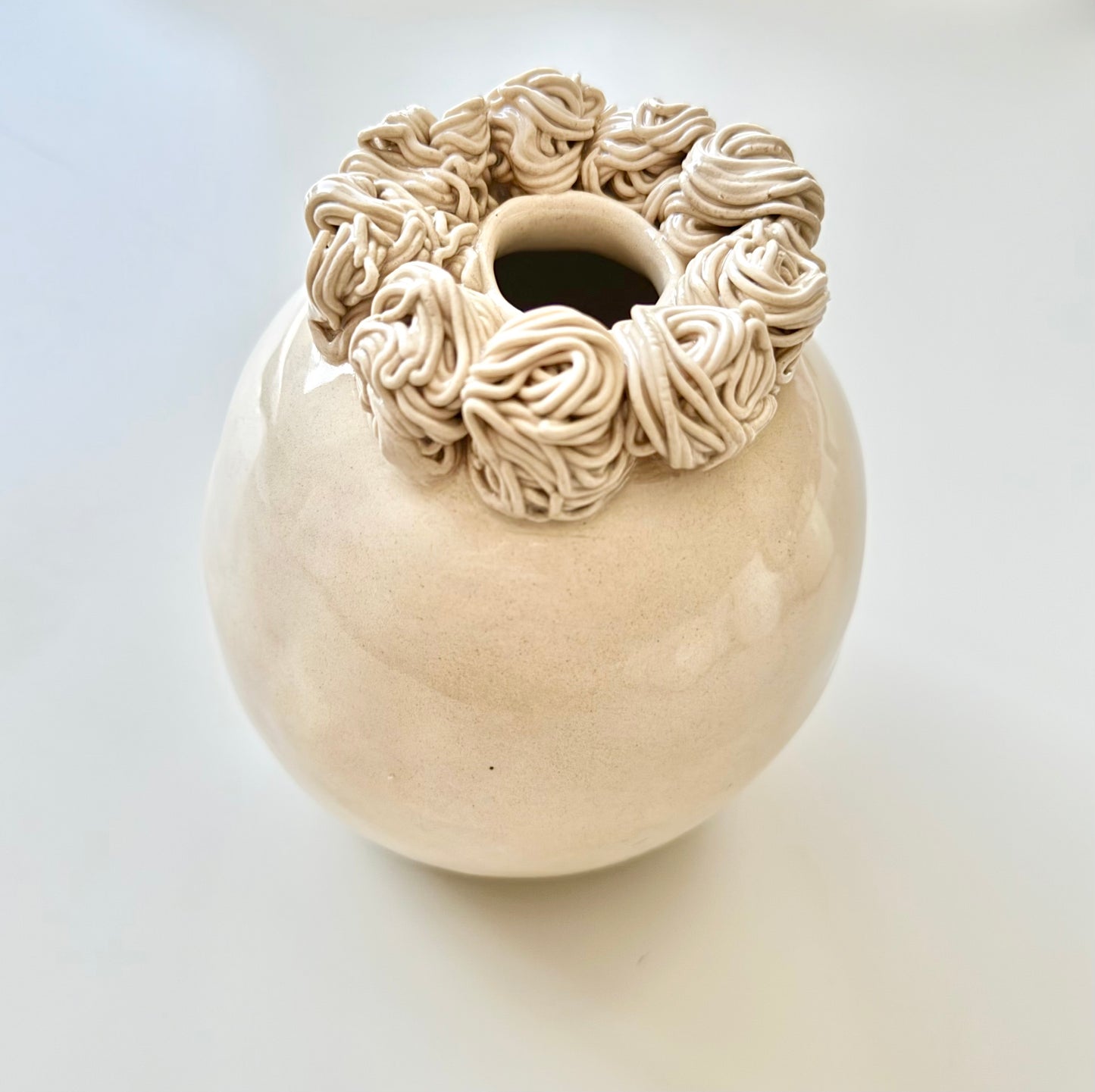 ANGEL HAIR VASE 4.0