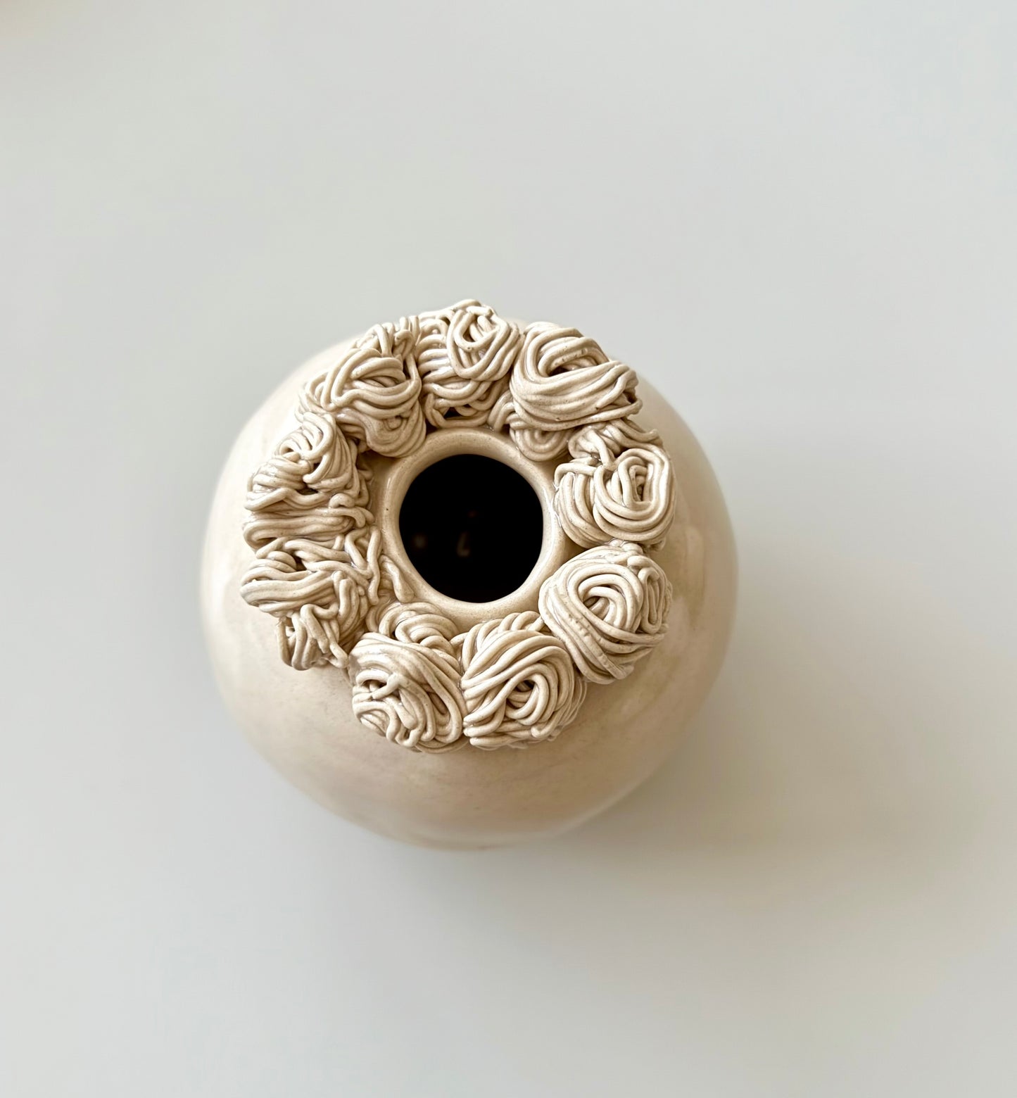 ANGEL HAIR VASE 4.0