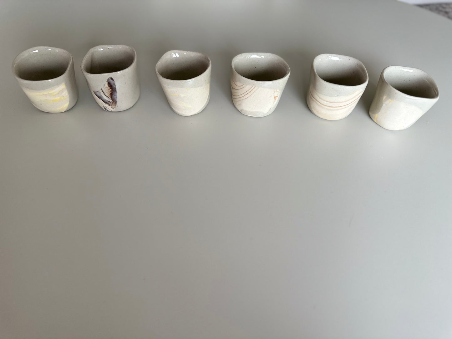 GREIGE TRAY SET